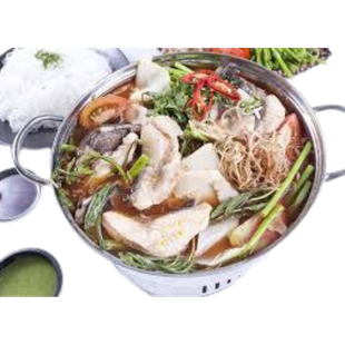 Cá lăng vàng lẩu măng chua